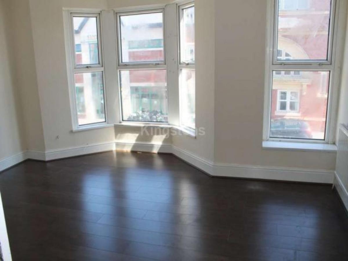 Picture of Apartment For Rent in Cardiff, South Glamorgan, United Kingdom