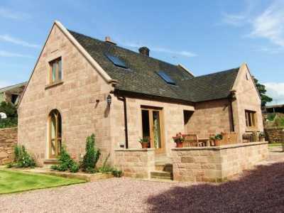 Home For Rent in Macclesfield, United Kingdom