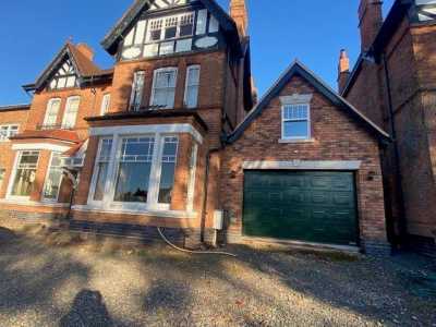 Apartment For Rent in 