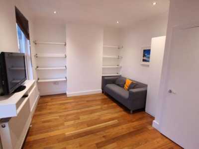 Apartment For Rent in Enfield, United Kingdom