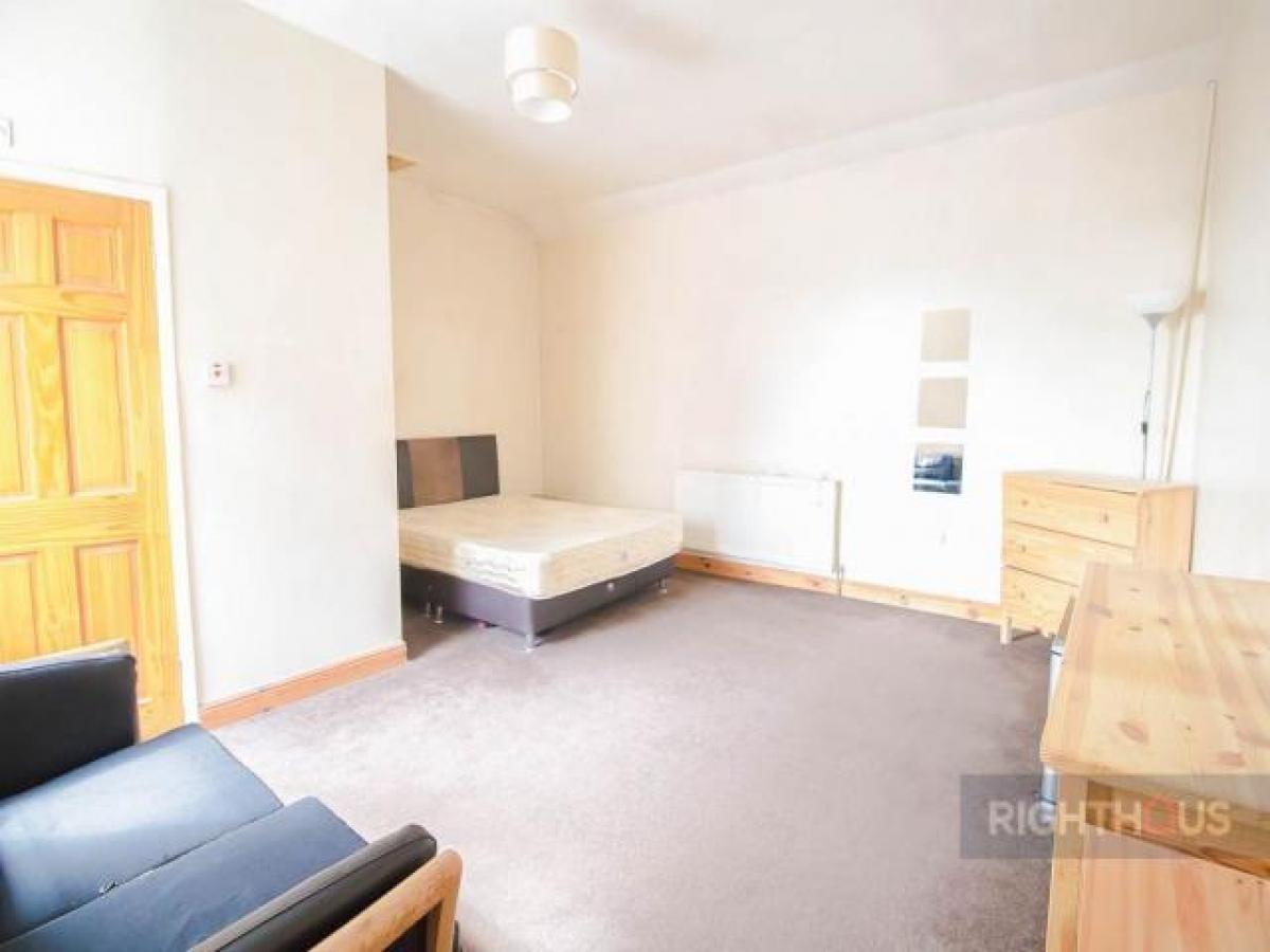 Picture of Home For Rent in Bradford, West Yorkshire, United Kingdom