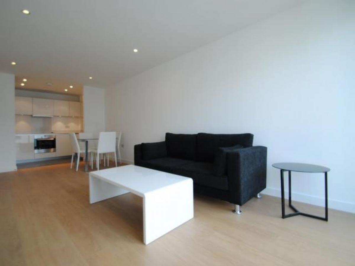 Picture of Apartment For Rent in Croydon, Greater London, United Kingdom