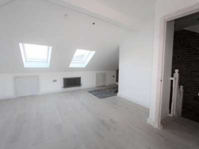 Apartment For Rent in Beckenham, United Kingdom