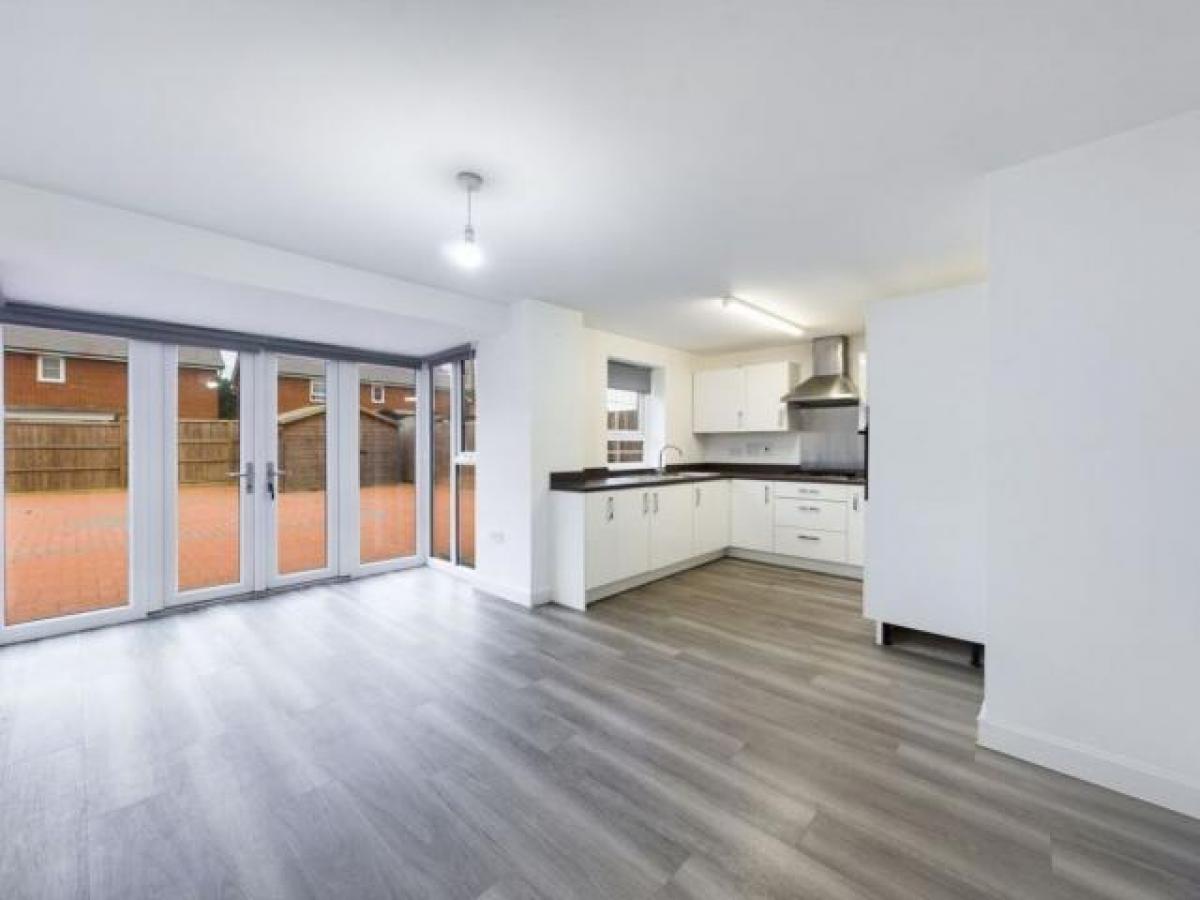 Picture of Home For Rent in Kettering, Northamptonshire, United Kingdom
