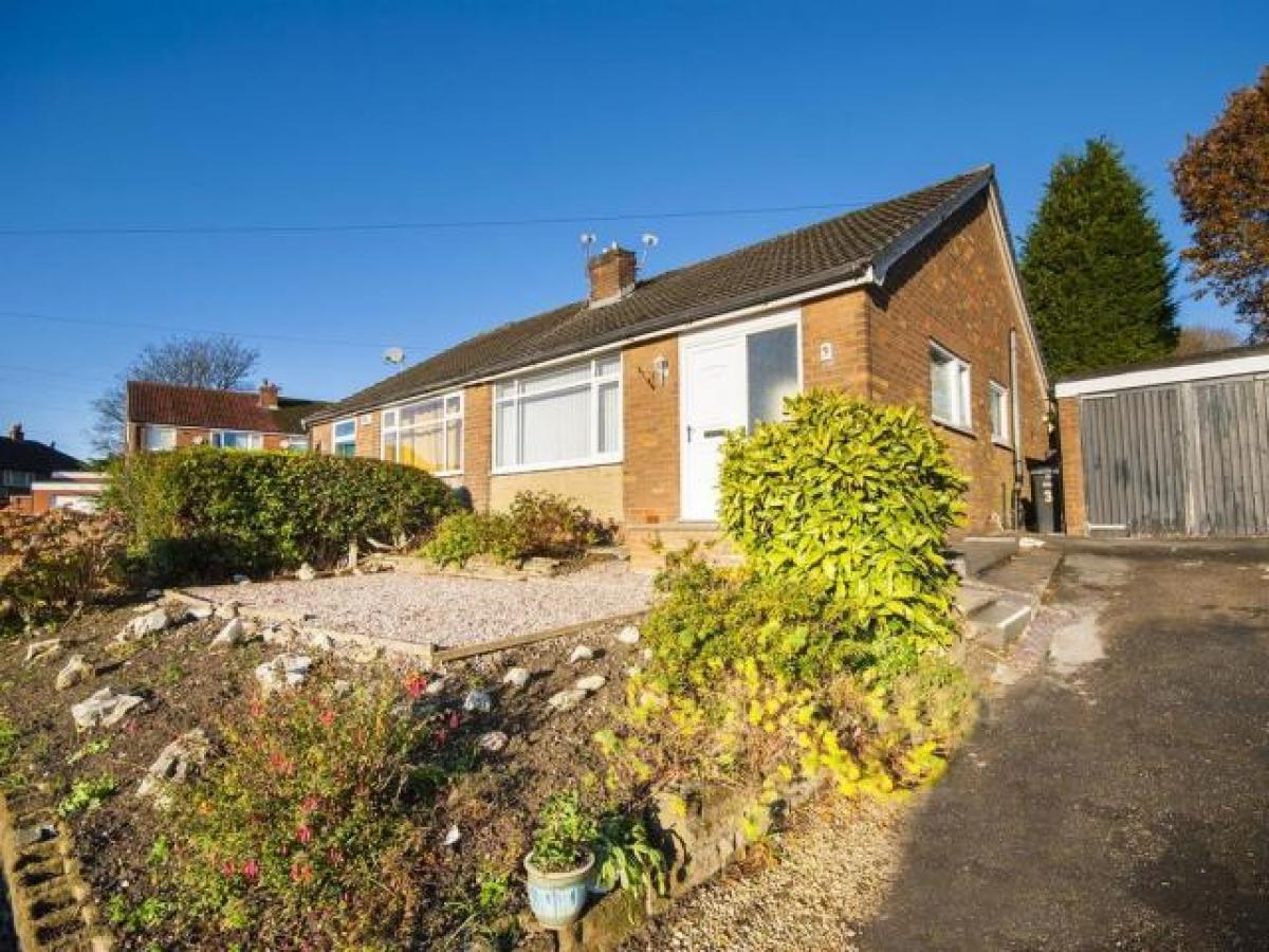 Picture of Bungalow For Rent in Bolton, Greater Manchester, United Kingdom