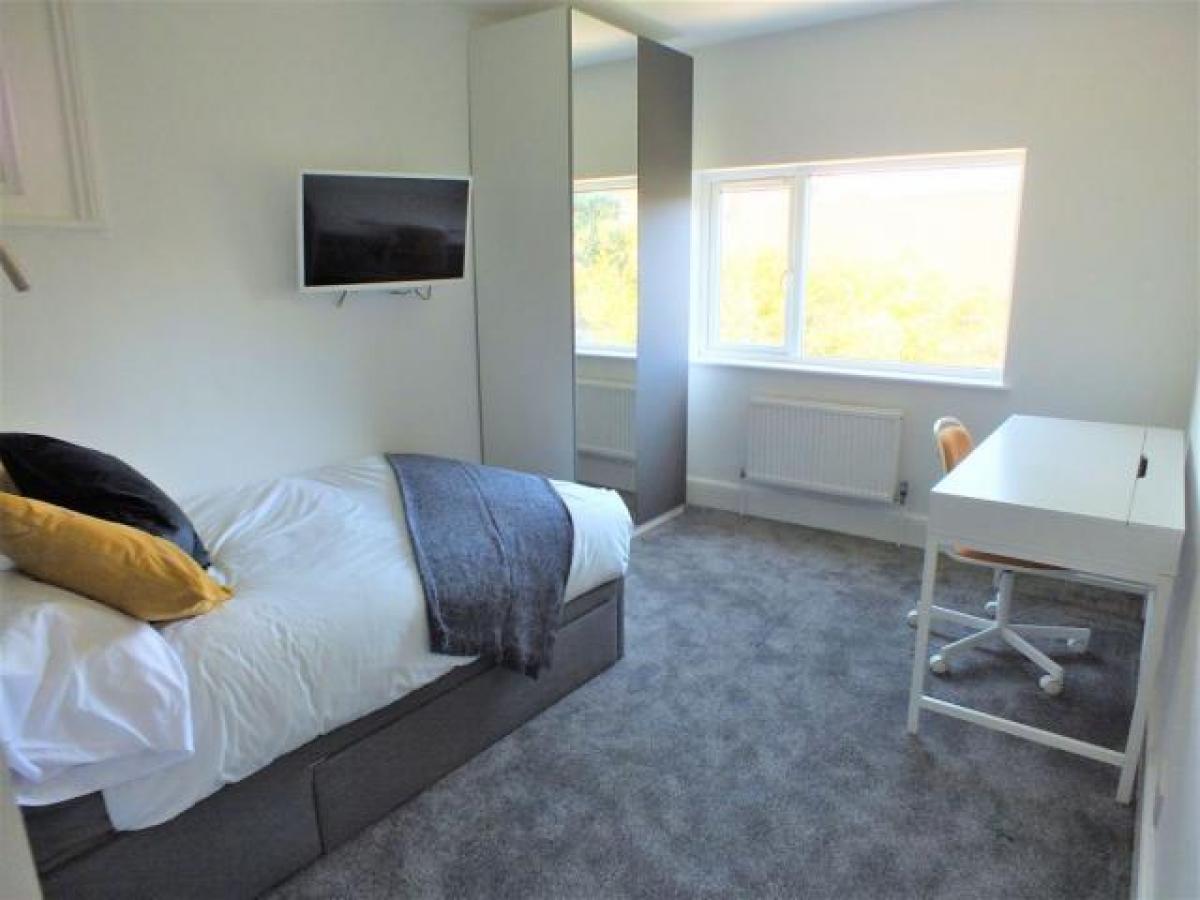Picture of Apartment For Rent in Reading, Berkshire, United Kingdom