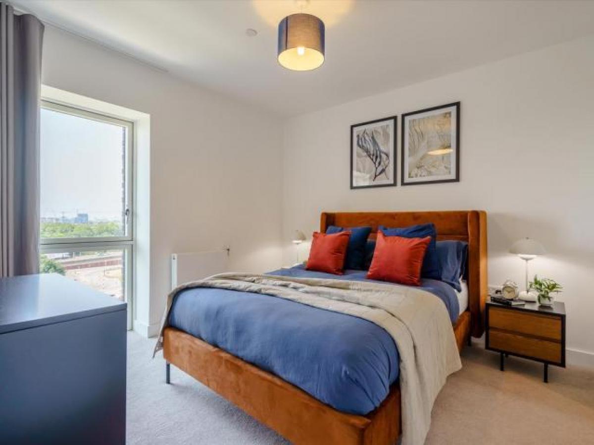 Picture of Apartment For Rent in Barking, Greater London, United Kingdom