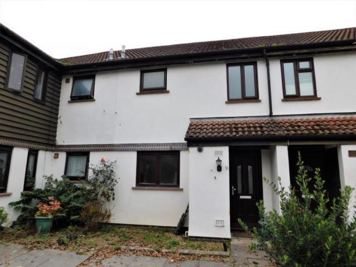 Picture of Home For Rent in Woking, Surrey, United Kingdom