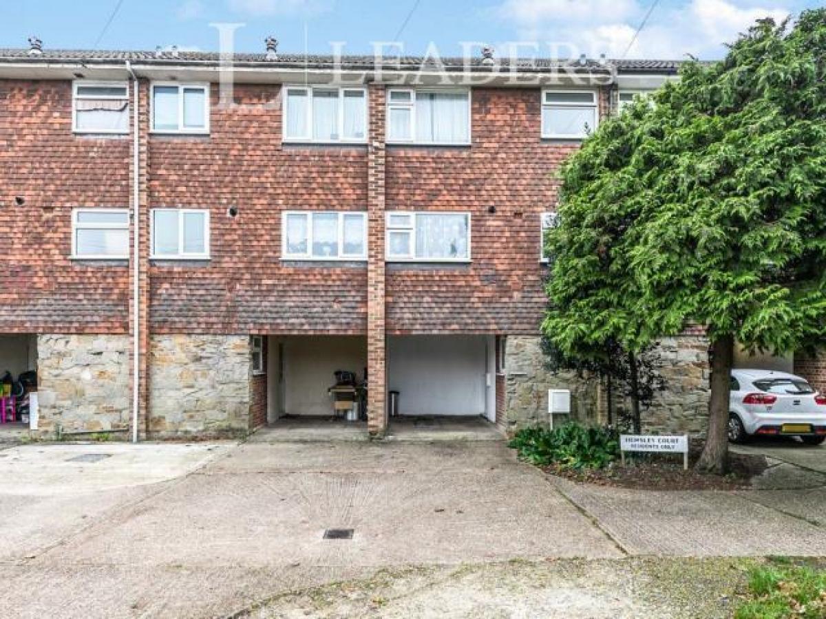 Picture of Apartment For Rent in Guildford, Surrey, United Kingdom