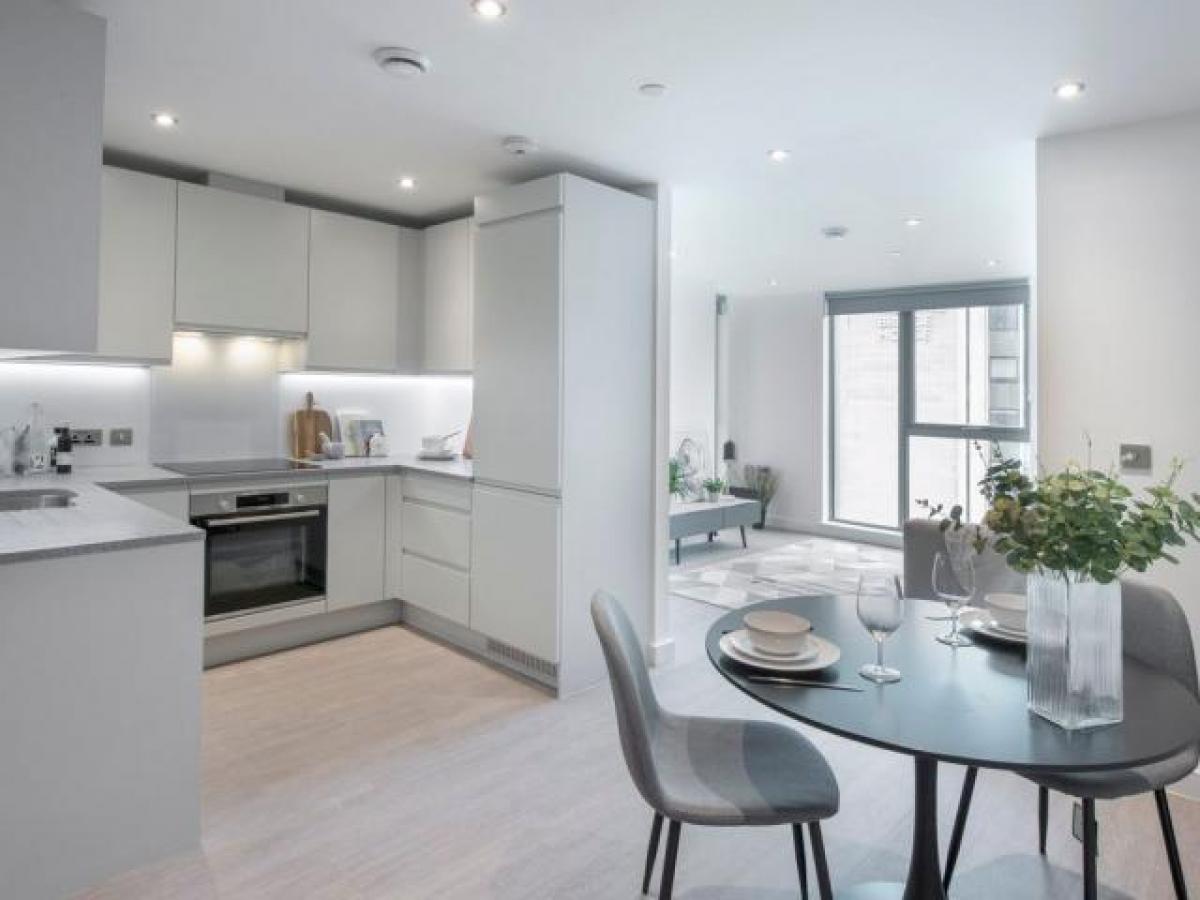 Picture of Apartment For Rent in Reading, Berkshire, United Kingdom