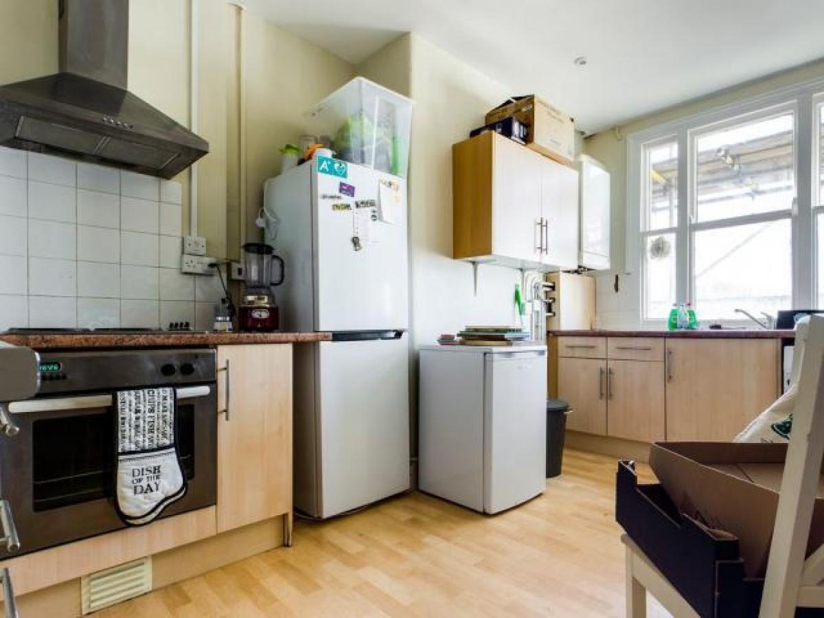 Picture of Apartment For Rent in Hove, East Sussex, United Kingdom