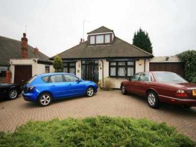 Home For Rent in Enfield, United Kingdom