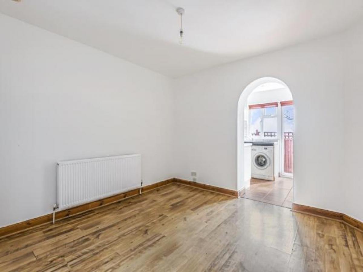 Picture of Apartment For Rent in Chesham, Buckinghamshire, United Kingdom