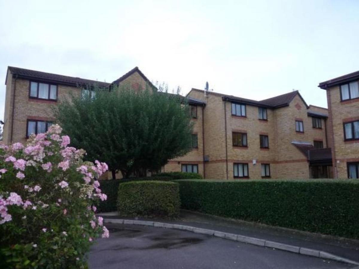 Picture of Apartment For Rent in Slough, Berkshire, United Kingdom