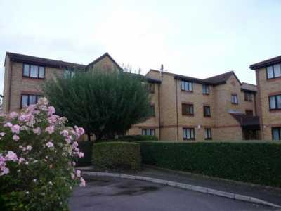 Apartment For Rent in Slough, United Kingdom