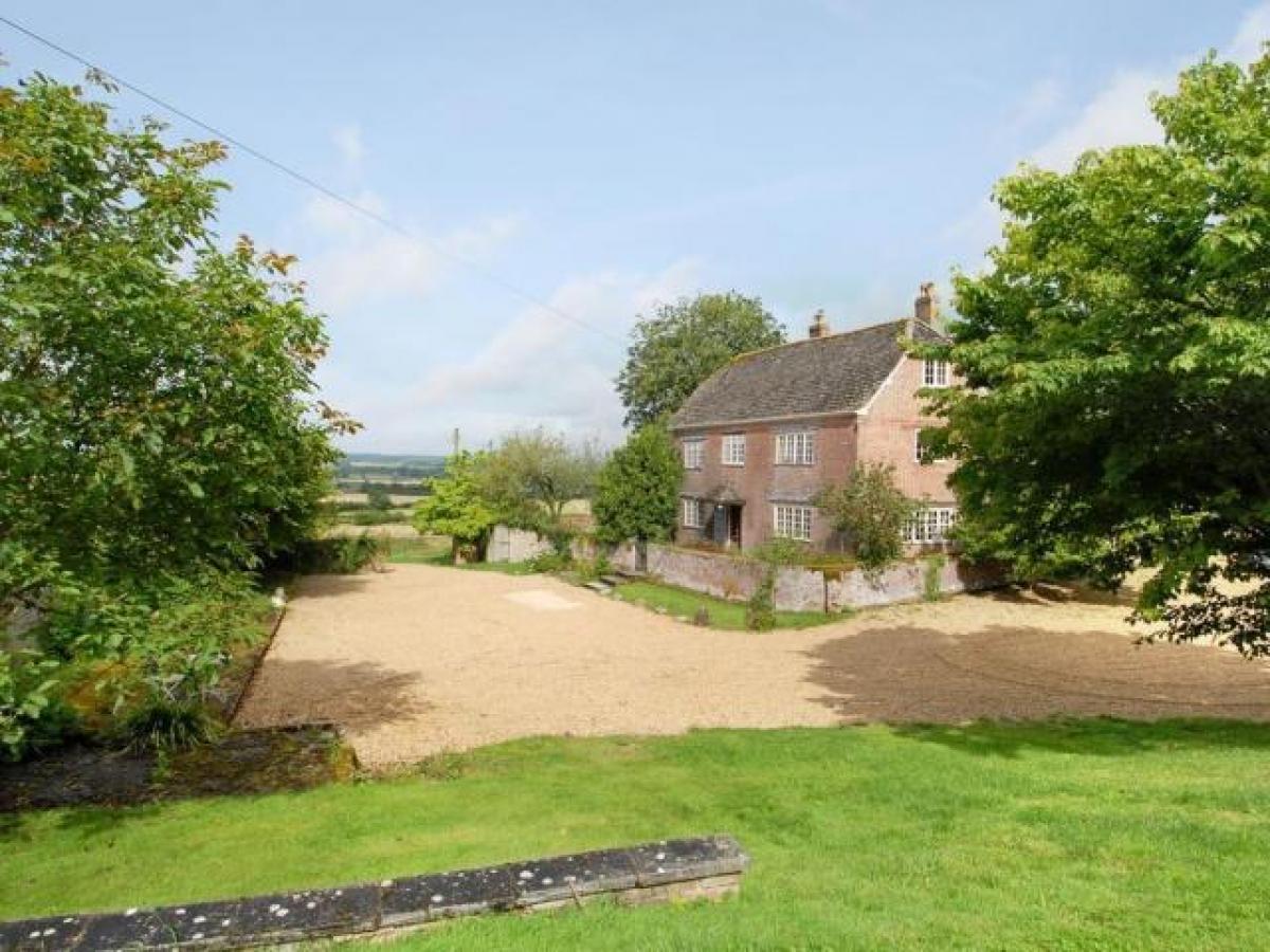 Picture of Home For Rent in Swindon, Wiltshire, United Kingdom