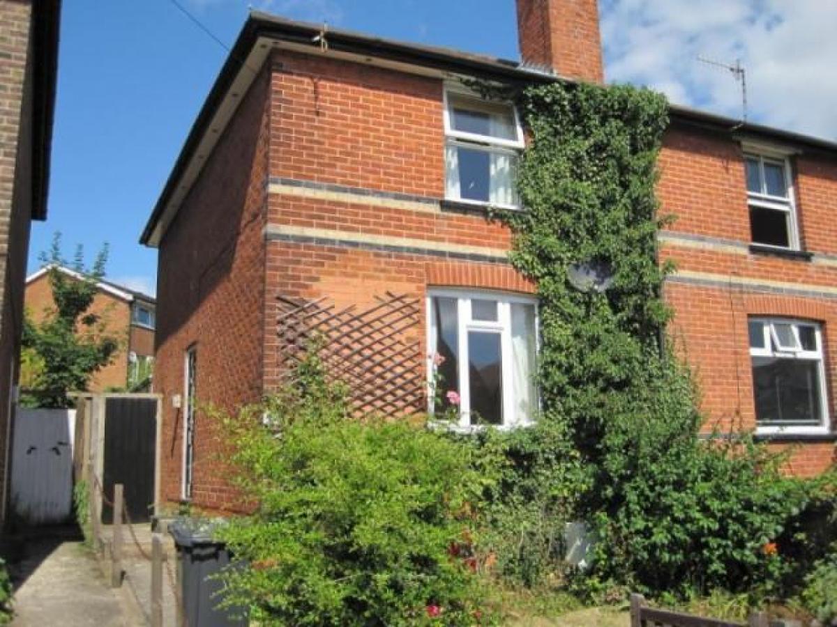 Picture of Home For Rent in Guildford, Surrey, United Kingdom