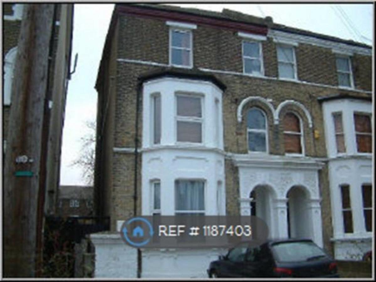 Picture of Apartment For Rent in Croydon, Greater London, United Kingdom