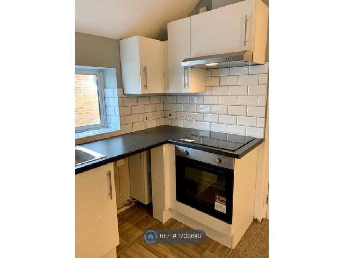 Picture of Apartment For Rent in Godalming, Surrey, United Kingdom