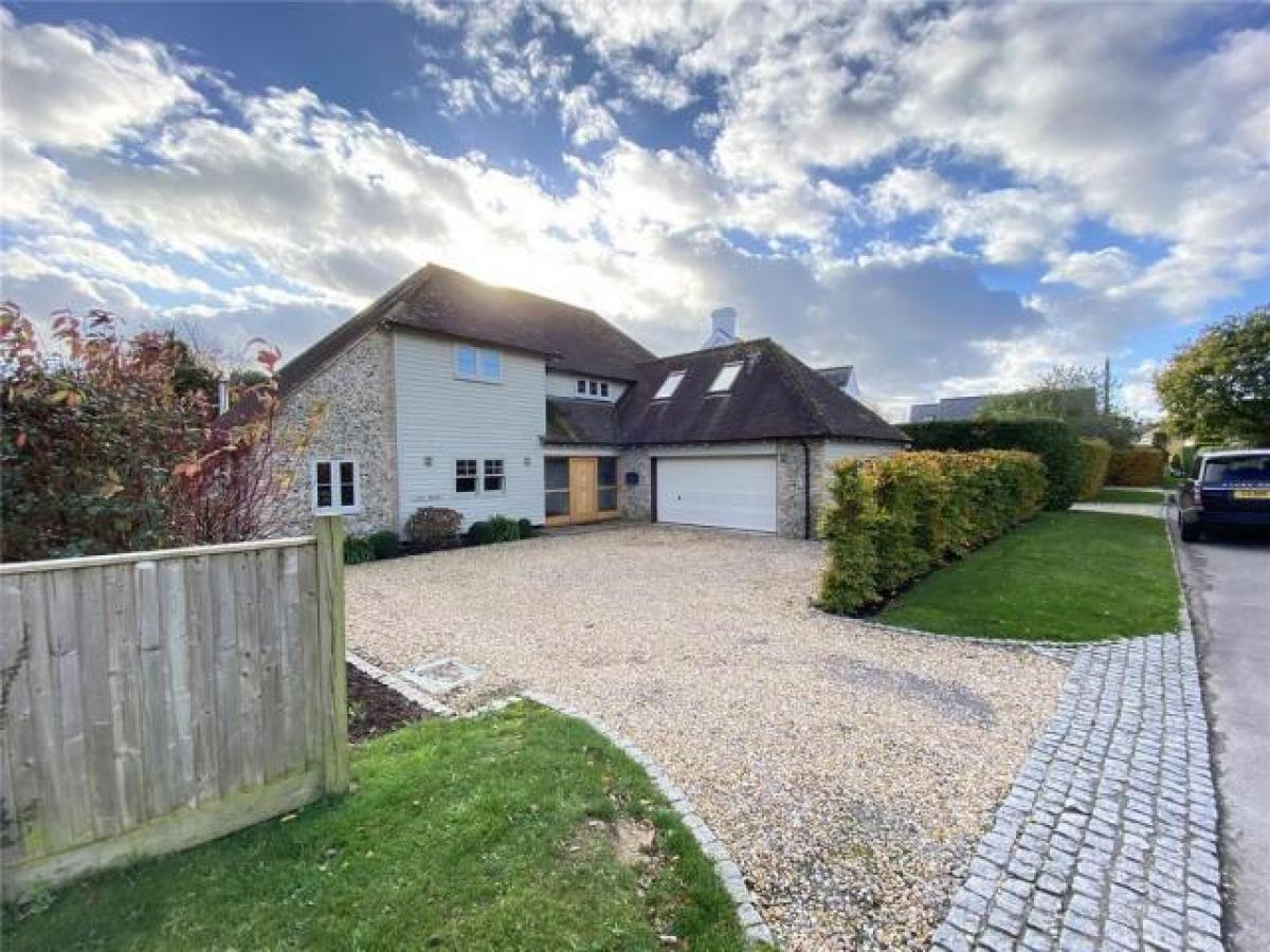 Picture of Home For Rent in Chichester, West Sussex, United Kingdom