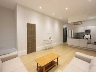 Apartment For Rent in Slough, United Kingdom