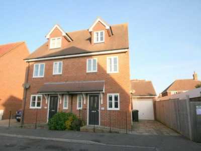 Home For Rent in Littlehampton, United Kingdom