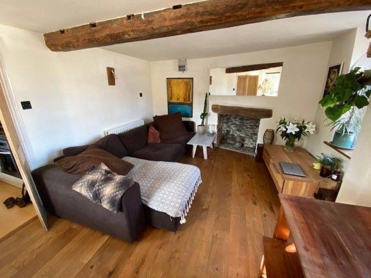 Picture of Apartment For Rent in Faringdon, Oxfordshire, United Kingdom