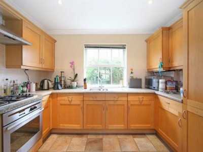 Apartment For Rent in Richmond, United Kingdom