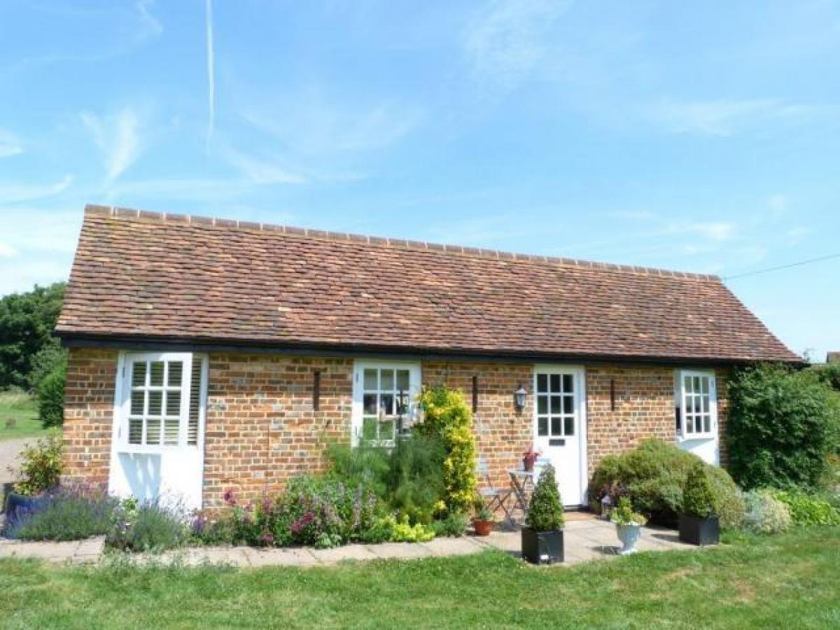 Picture of Home For Rent in Dunstable, Bedfordshire, United Kingdom