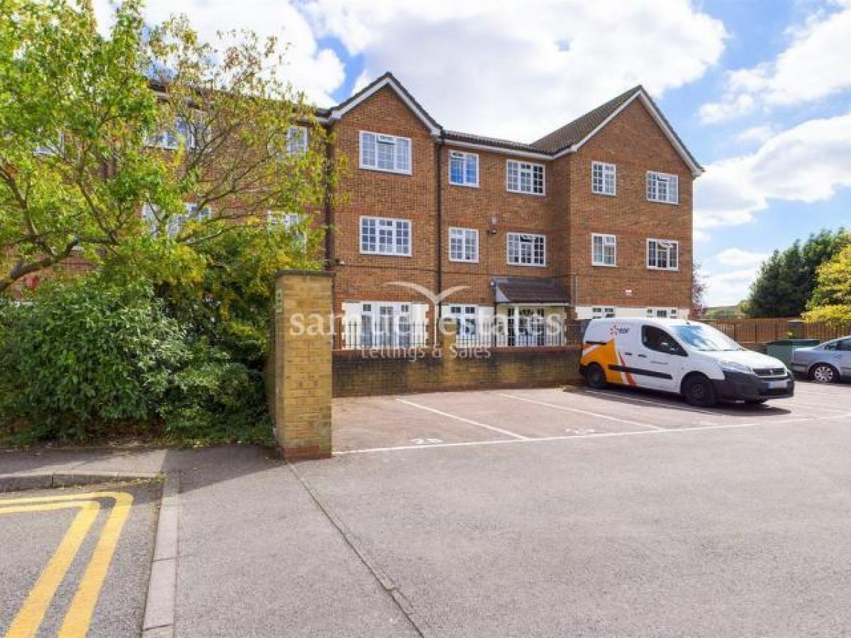 Picture of Apartment For Rent in Mitcham, Greater London, United Kingdom