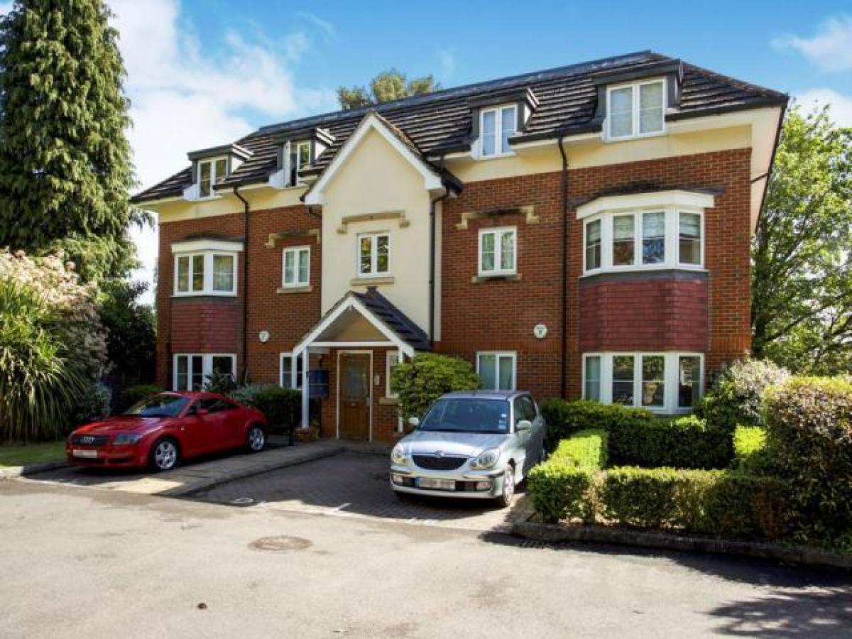 Picture of Apartment For Rent in Bracknell, Berkshire, United Kingdom