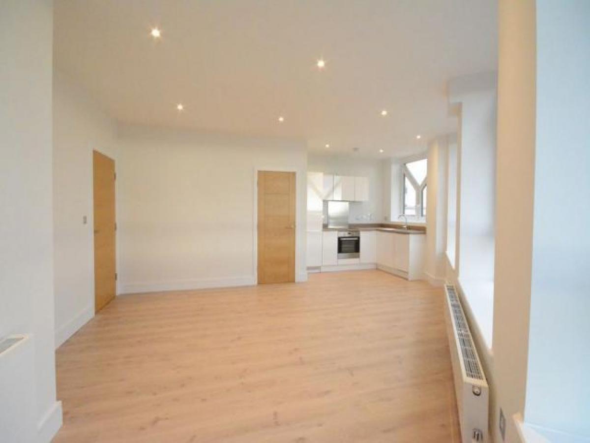 Picture of Apartment For Rent in Bracknell, Berkshire, United Kingdom