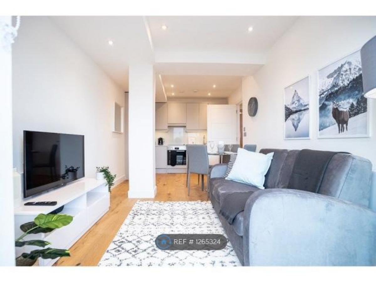 Picture of Apartment For Rent in Slough, Berkshire, United Kingdom