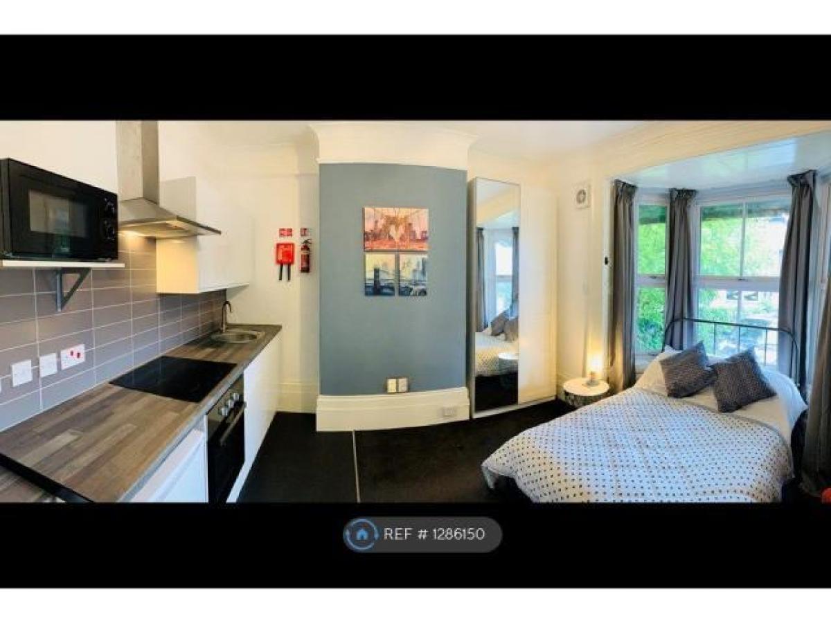 Picture of Apartment For Rent in Maidstone, Kent, United Kingdom