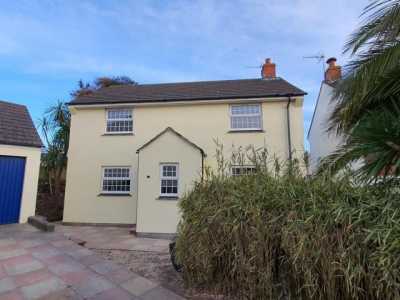 Home For Rent in Penzance, United Kingdom