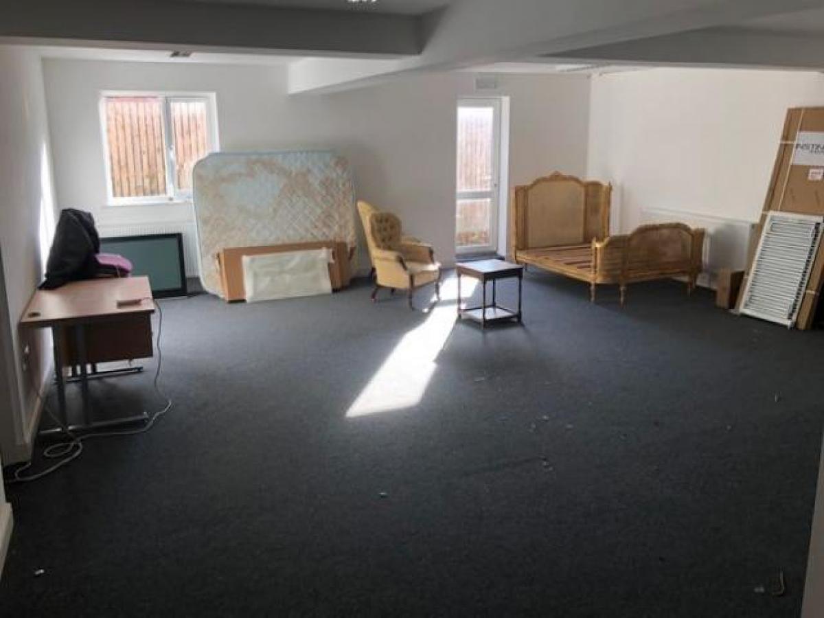 Picture of Office For Rent in Mansfield, Nottinghamshire, United Kingdom