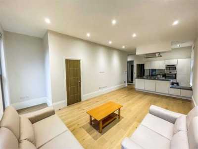 Apartment For Rent in Slough, United Kingdom