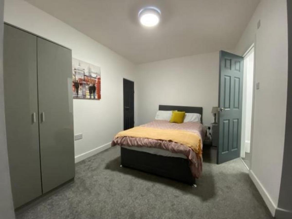 Picture of Apartment For Rent in Bootle, Merseyside, United Kingdom