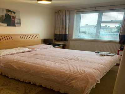 Apartment For Rent in Ilford, United Kingdom