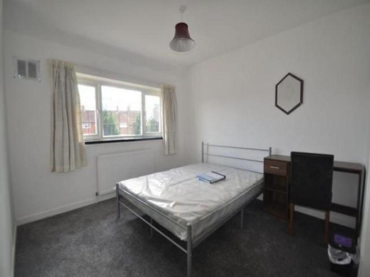 Picture of Home For Rent in Guildford, Surrey, United Kingdom
