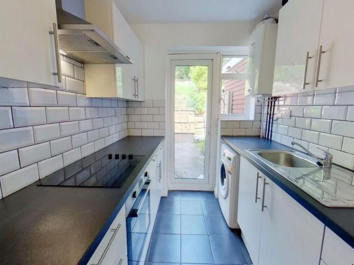 Picture of Home For Rent in Guildford, Surrey, United Kingdom