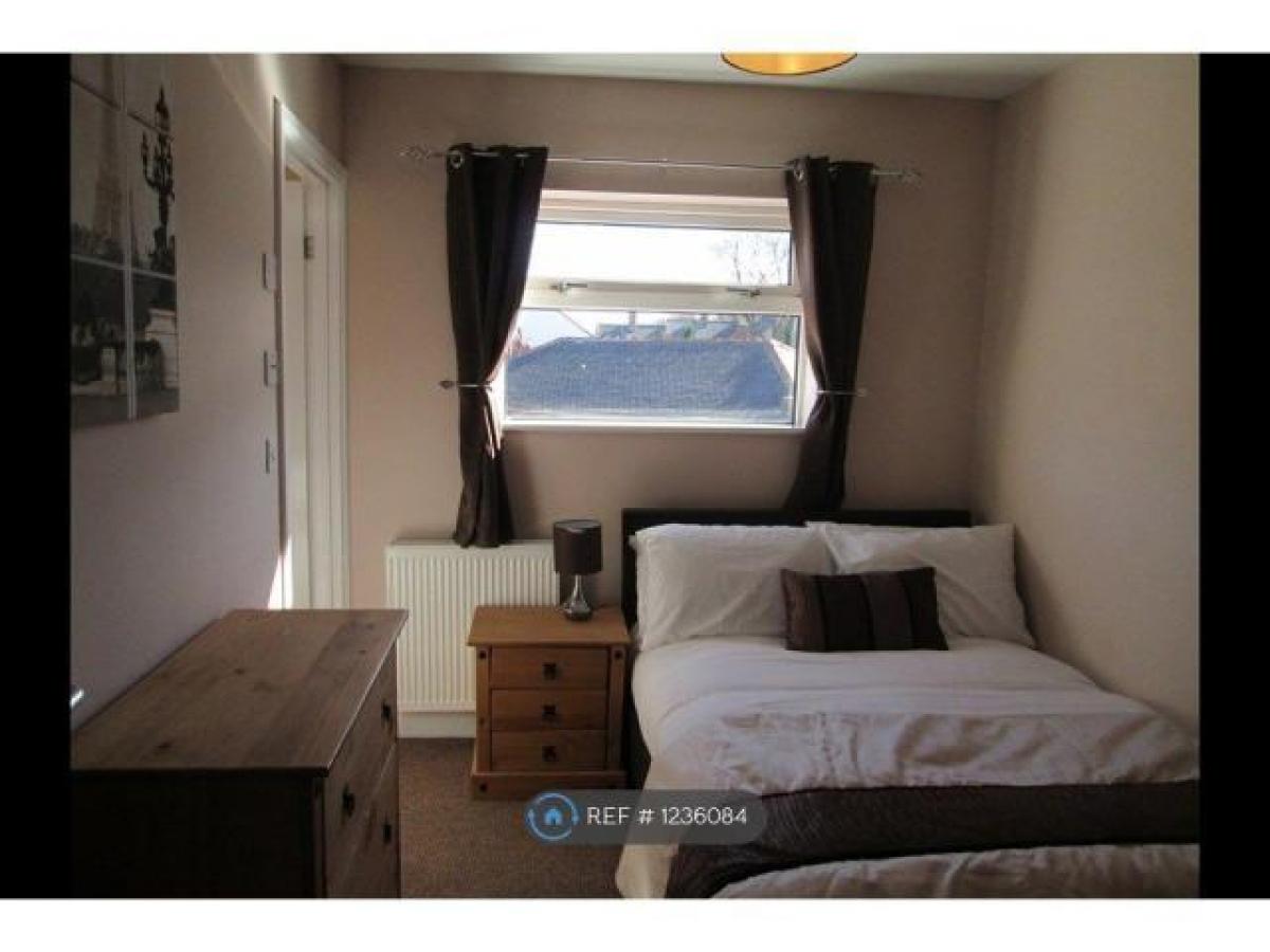 Picture of Apartment For Rent in Barnsley, South Yorkshire, United Kingdom