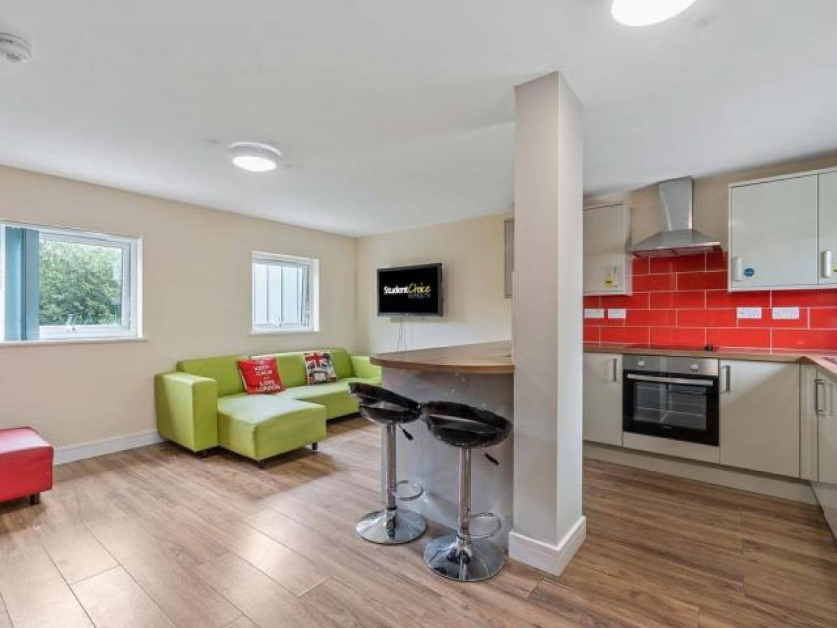 Picture of Apartment For Rent in Plymouth, Devon, United Kingdom