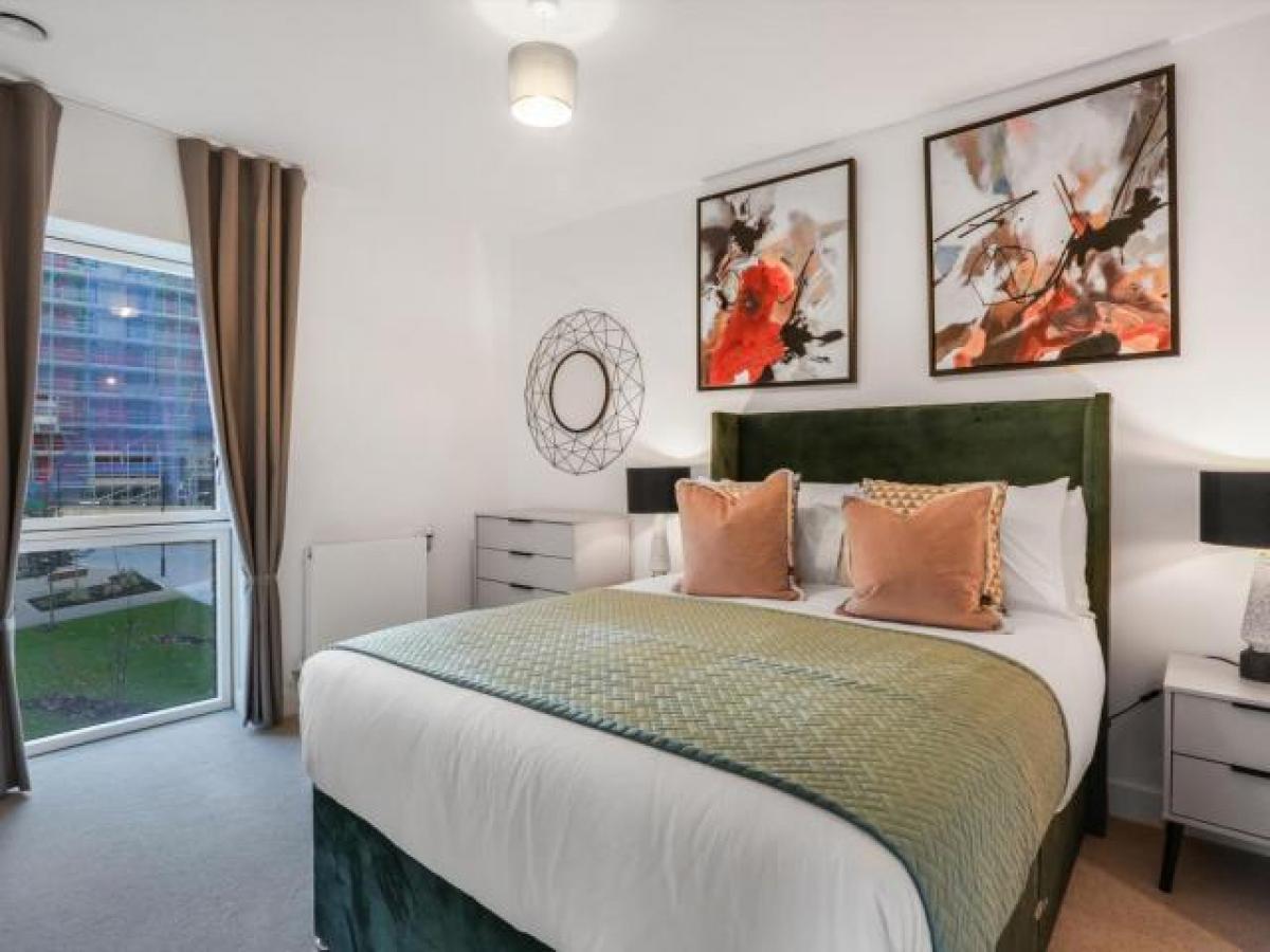 Picture of Apartment For Rent in Barking, Greater London, United Kingdom