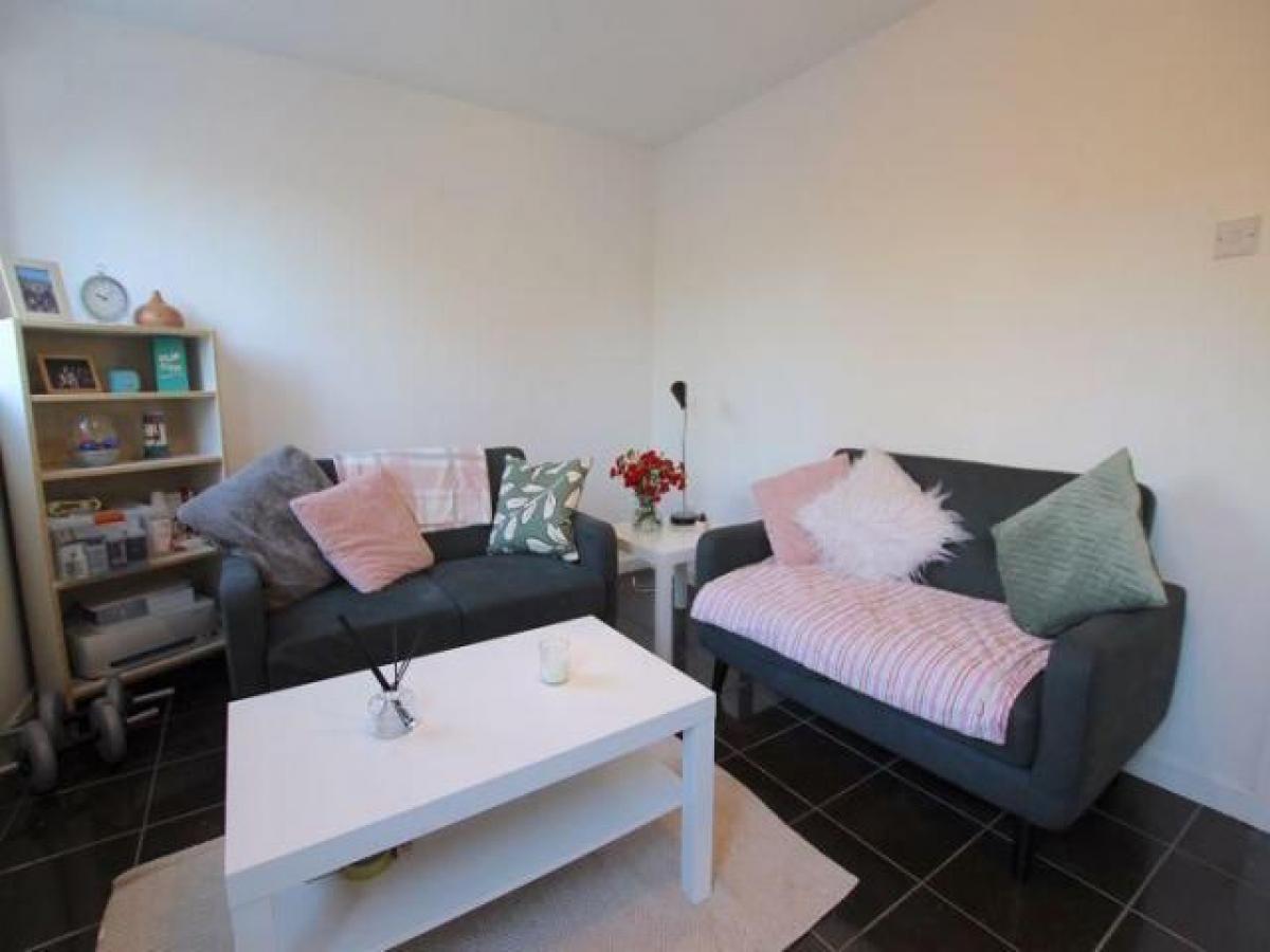 Picture of Apartment For Rent in Cardiff, South Glamorgan, United Kingdom