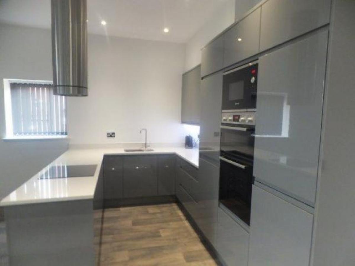 Picture of Apartment For Rent in Sutton Coldfield, West Midlands, United Kingdom