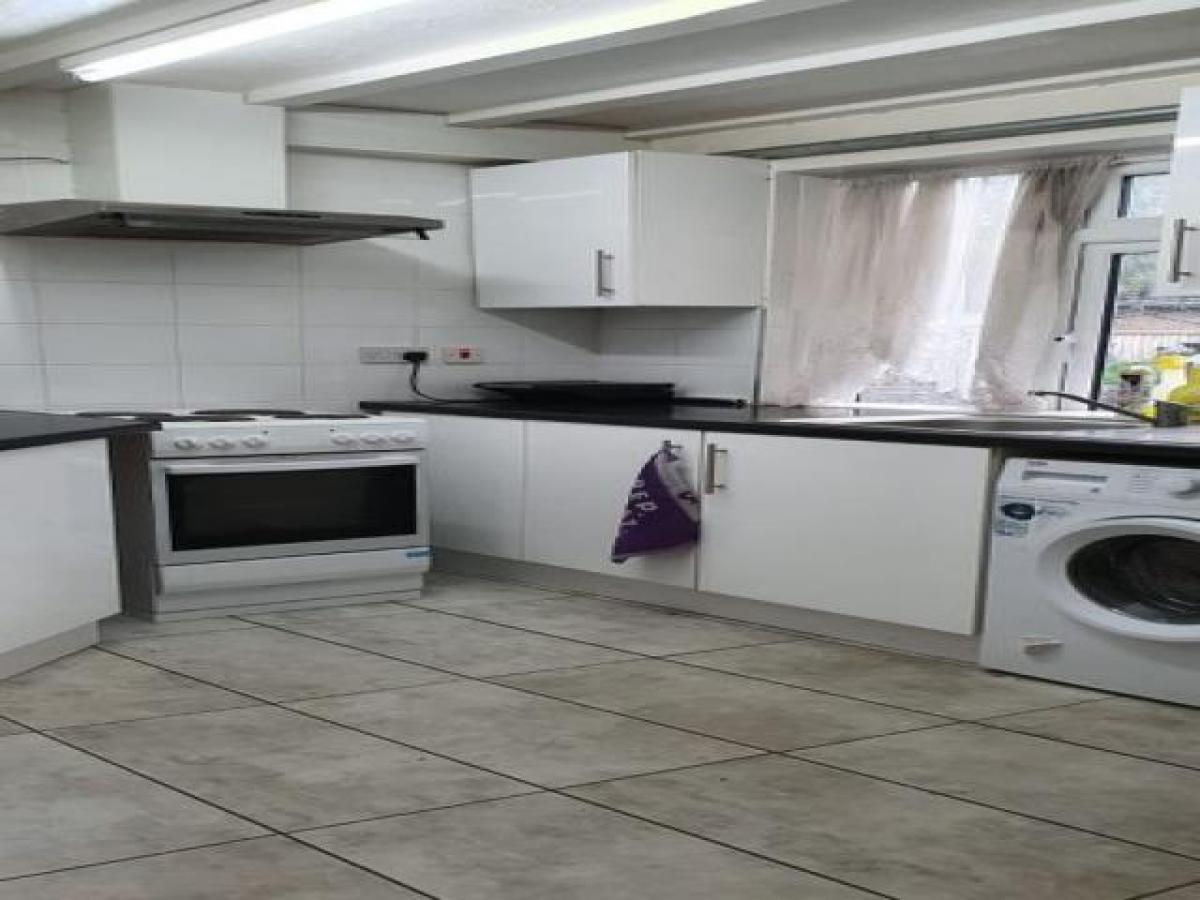 Picture of Home For Rent in Slough, Berkshire, United Kingdom