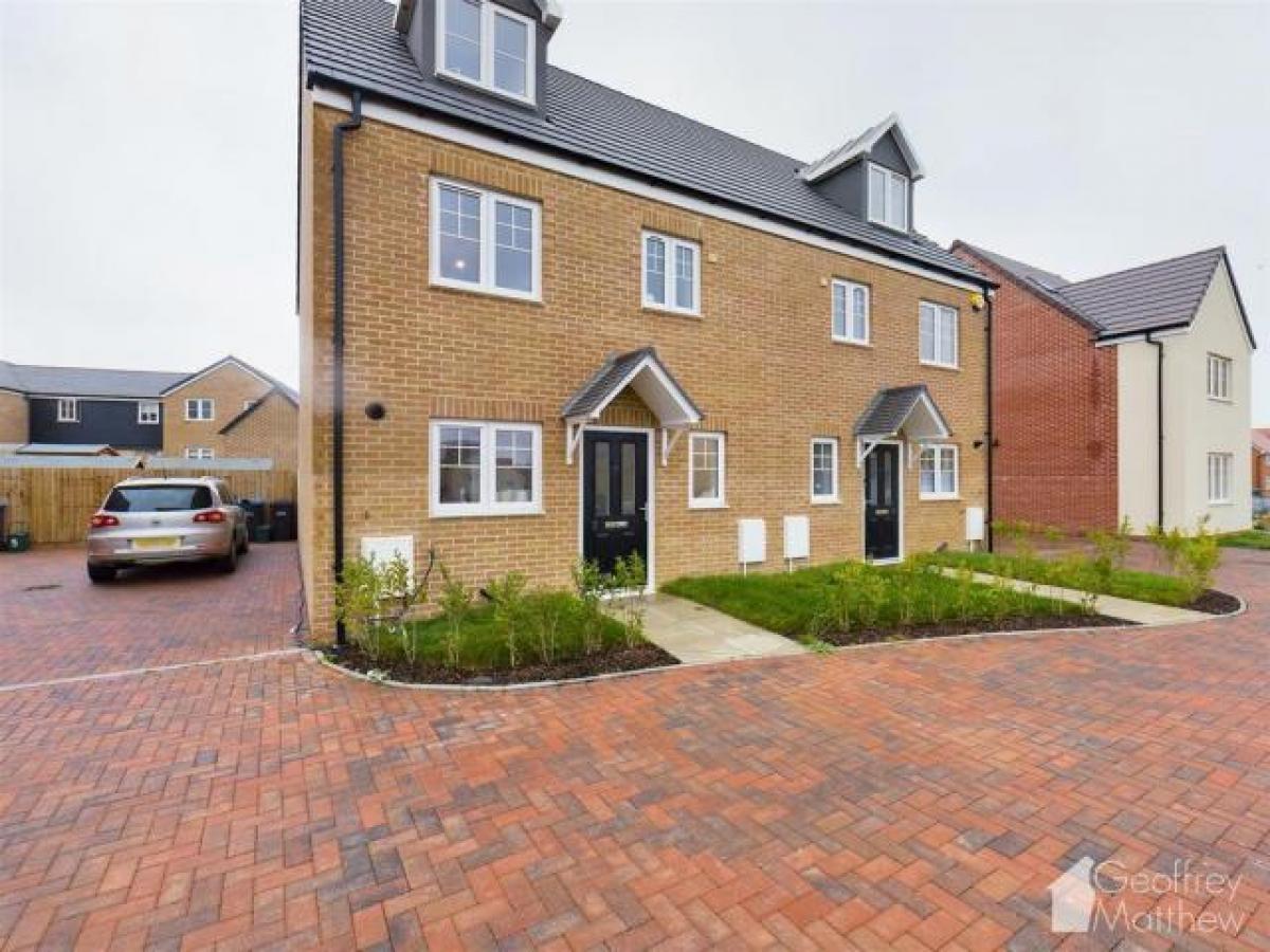 Picture of Home For Rent in Harlow, Essex, United Kingdom