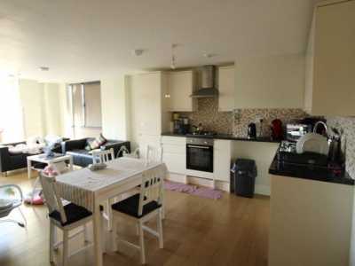 Apartment For Rent in Ilford, United Kingdom