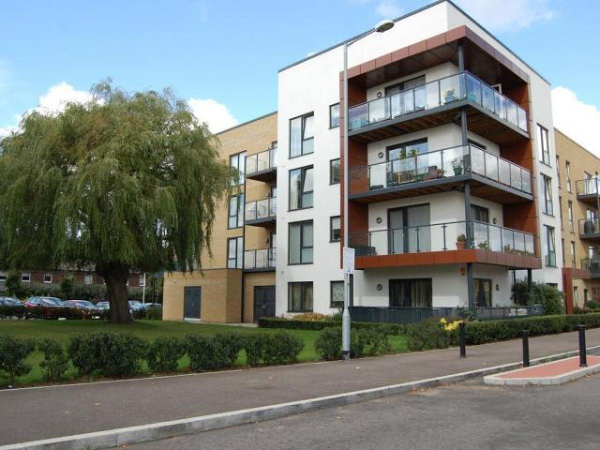 Picture of Apartment For Rent in Romford, Essex, United Kingdom